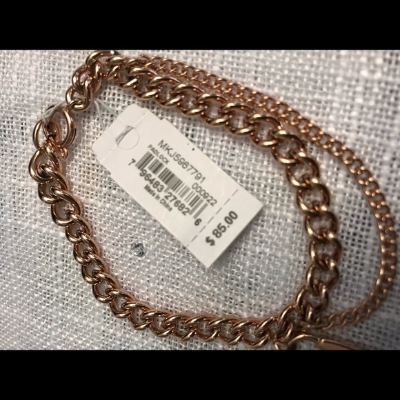 Michael Kors gold bracelet new - Picture 3 of 8